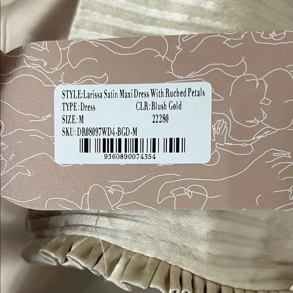 Elegant Blush Gold Maxi Dress - Picture 5 of 5